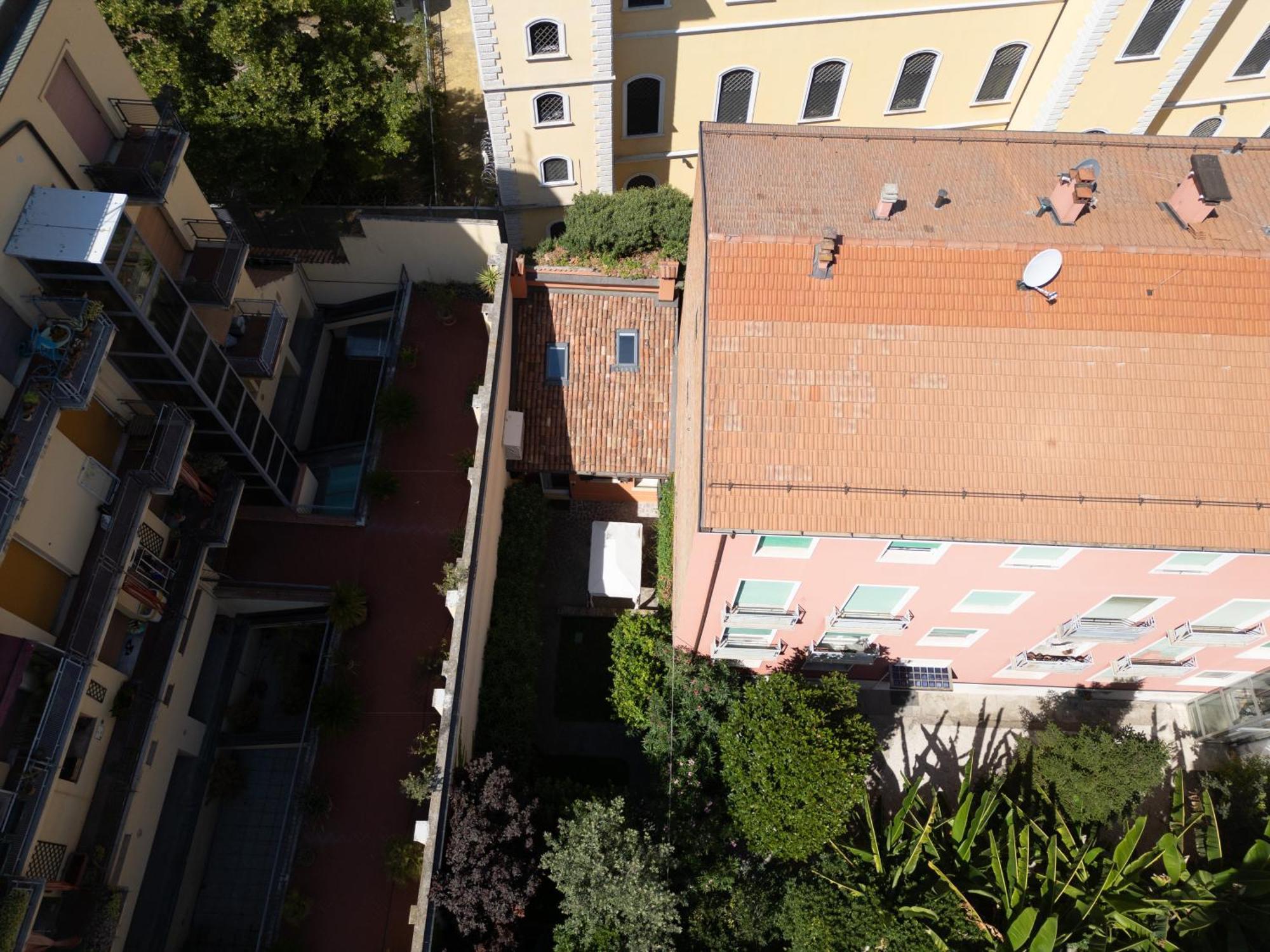 Isaia Garden -Private Garden Spa Bath Bolognarooms Болонья Экстерьер фото