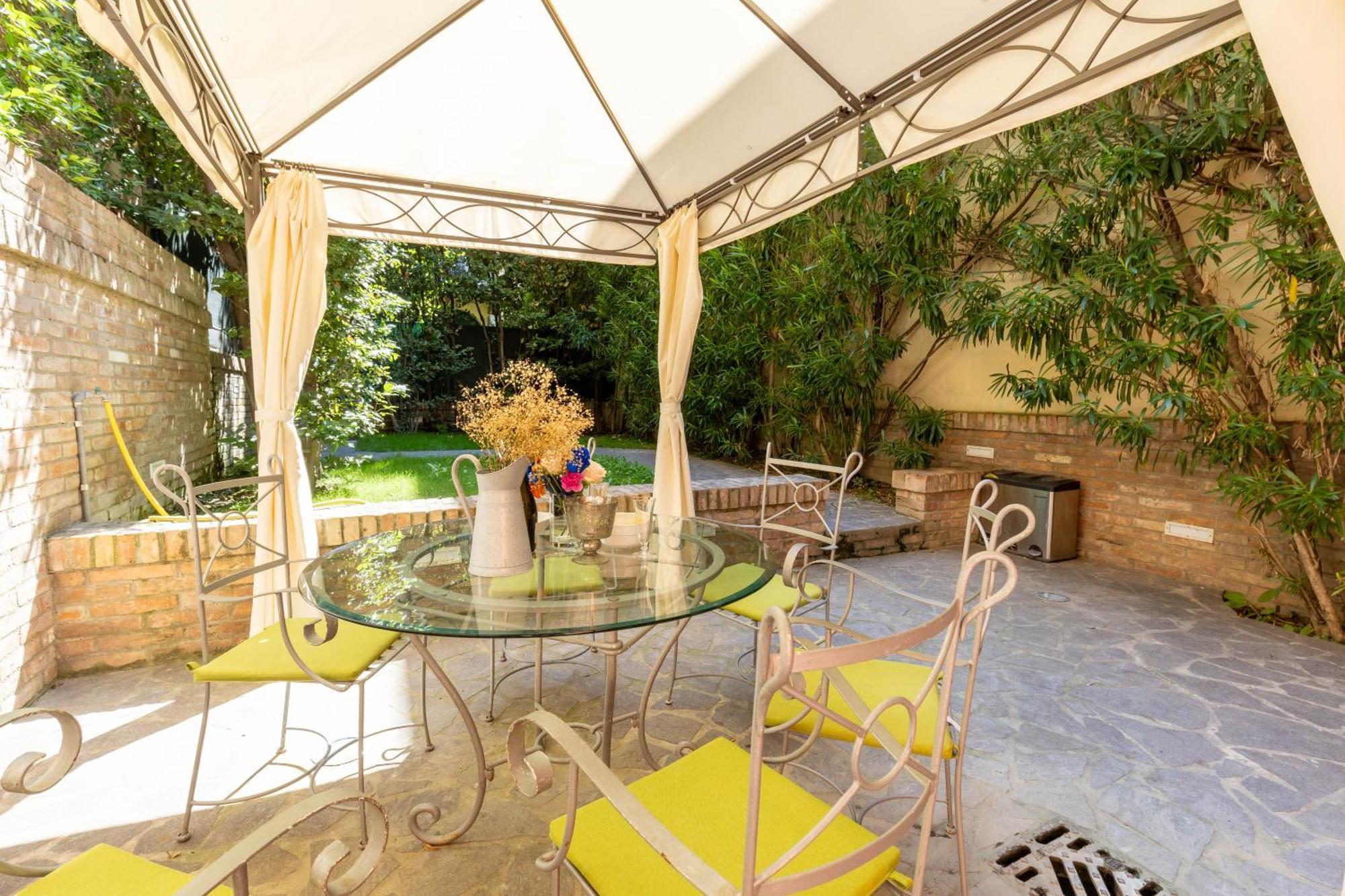 Isaia Garden -Private Garden Spa Bath Bolognarooms Болонья Экстерьер фото